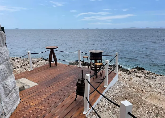 Vila Lighthouse Prisnjak